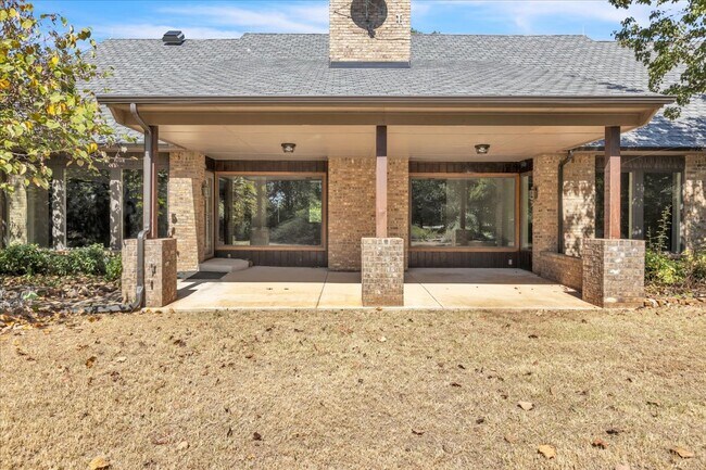 Building Photo - 4075 St Croix Dr