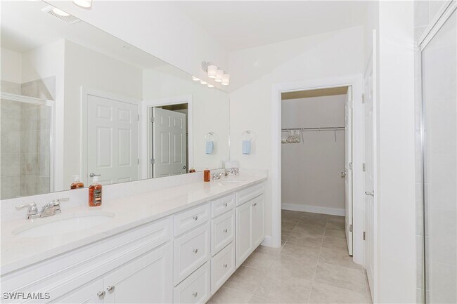 Building Photo - 5697 Mayflower Way