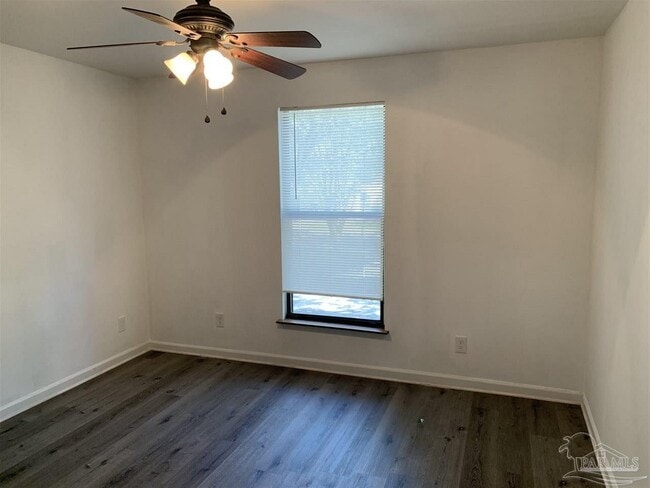 Building Photo - 9565 Sunnehanna Blvd