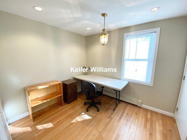 Building Photo - 1440 Tremont St