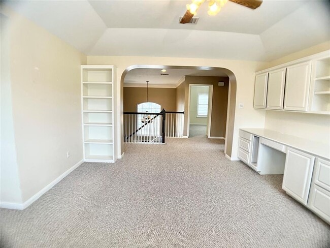 Building Photo - 8431 Big Bend Dr