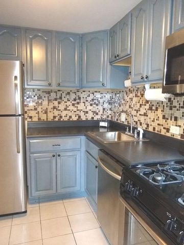 Building Photo - 1460 Fairlane Dr