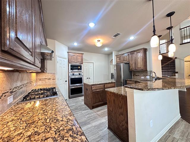 Building Photo - 708 Yarrow St