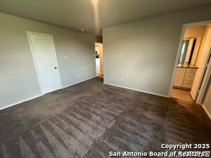 Building Photo - 5730 Cicada Cir