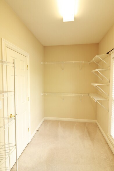 Master Closet - 5304 Wolfpen Woods Dr.