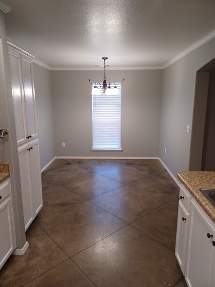 Building Photo - 4212 S Aldredge St