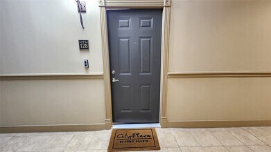 Building Photo - 2299 Lone Star Dr