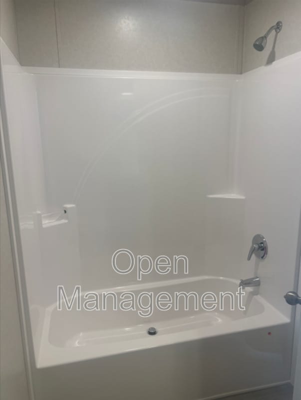 Building Photo - 825 1st Ave E