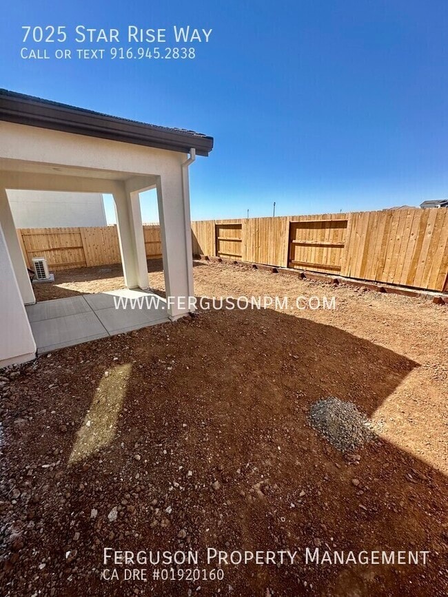 Building Photo - 7025 Star Rise Wy