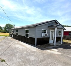 Building Photo - 411 Mammoth Cave Rd