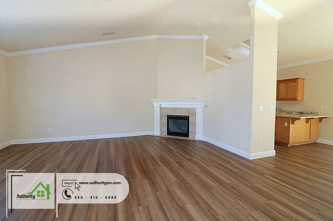 Building Photo - 3966 Cambria Dr