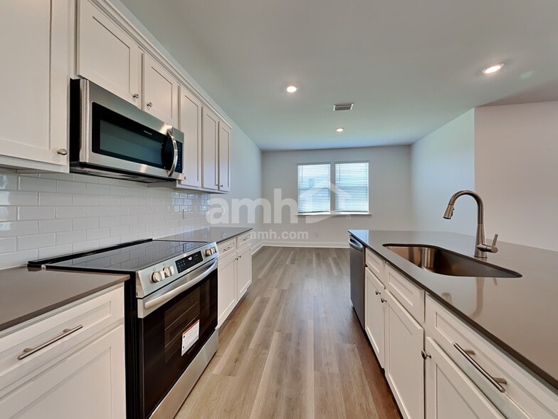 Building Photo - 170 Anthurium Dr