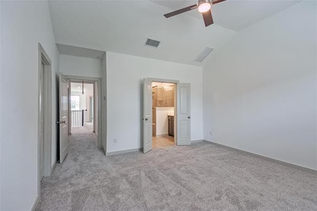 Building Photo - 692 Vista Oaks Rd