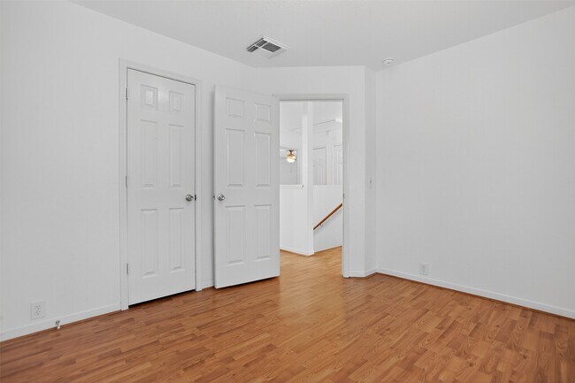 Building Photo - 17627 S Summit Canyon Dr