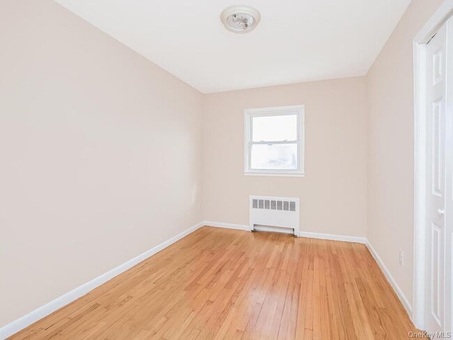 Building Photo - 226 Kingston Ave