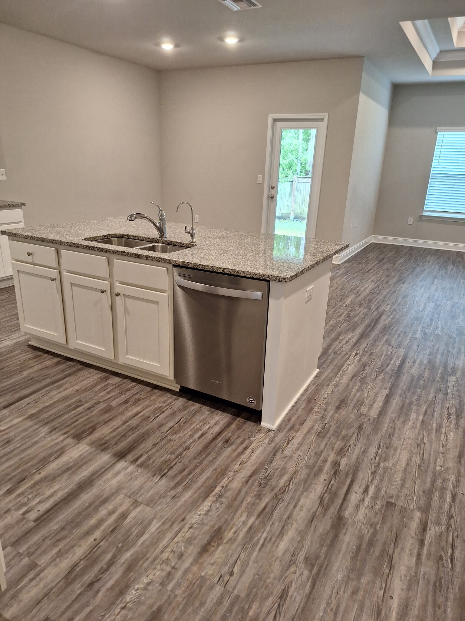 Kitchen - 256 Villa Bay Dr