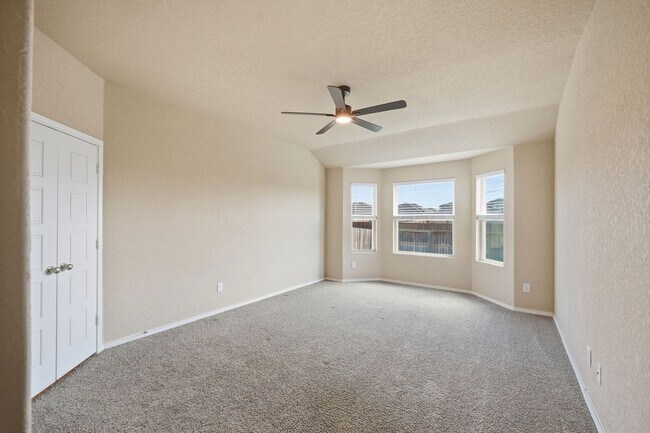 Building Photo - Spacious & Move-In Ready Rental in 78252 – Easy Access to Major Highways