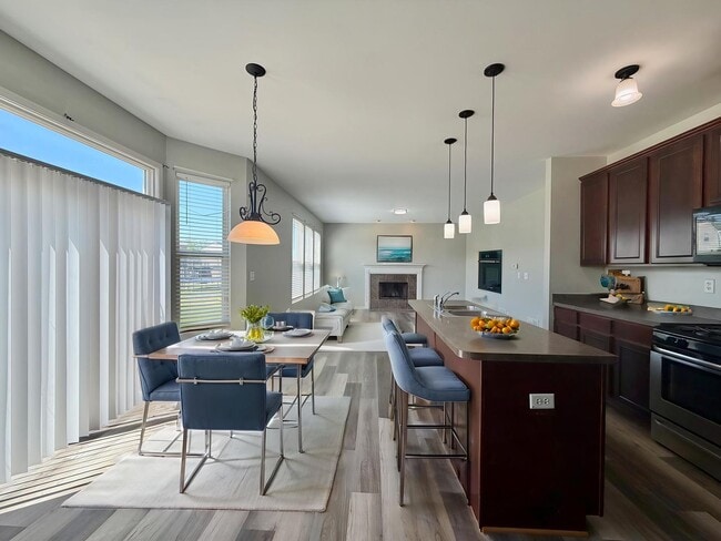 Building Photo - 367 Bertram Dr