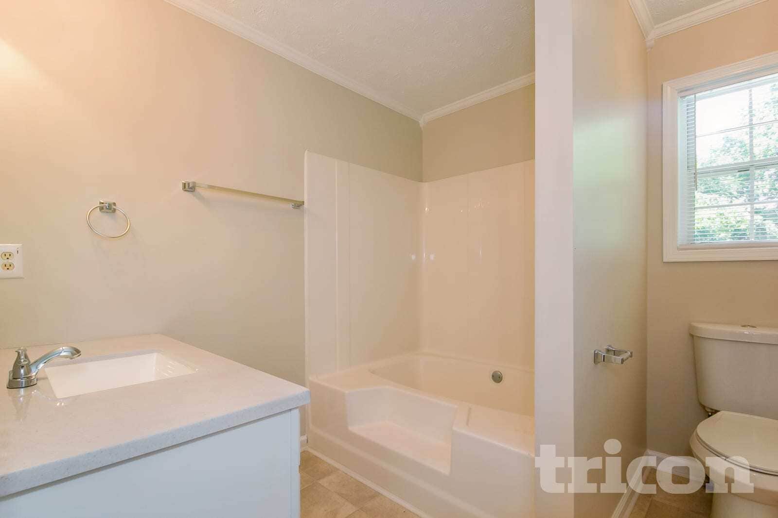 Building Photo - 4408 Lamar Dr