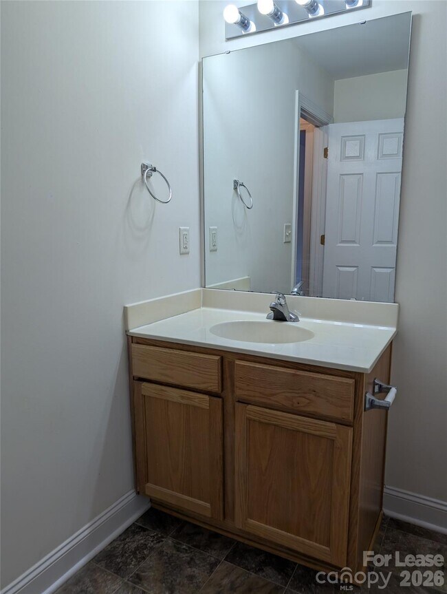 Building Photo - 2409 Trace Creek Dr