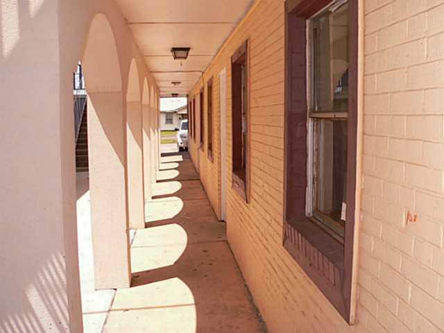 Building Photo - Fiesta II Apartments