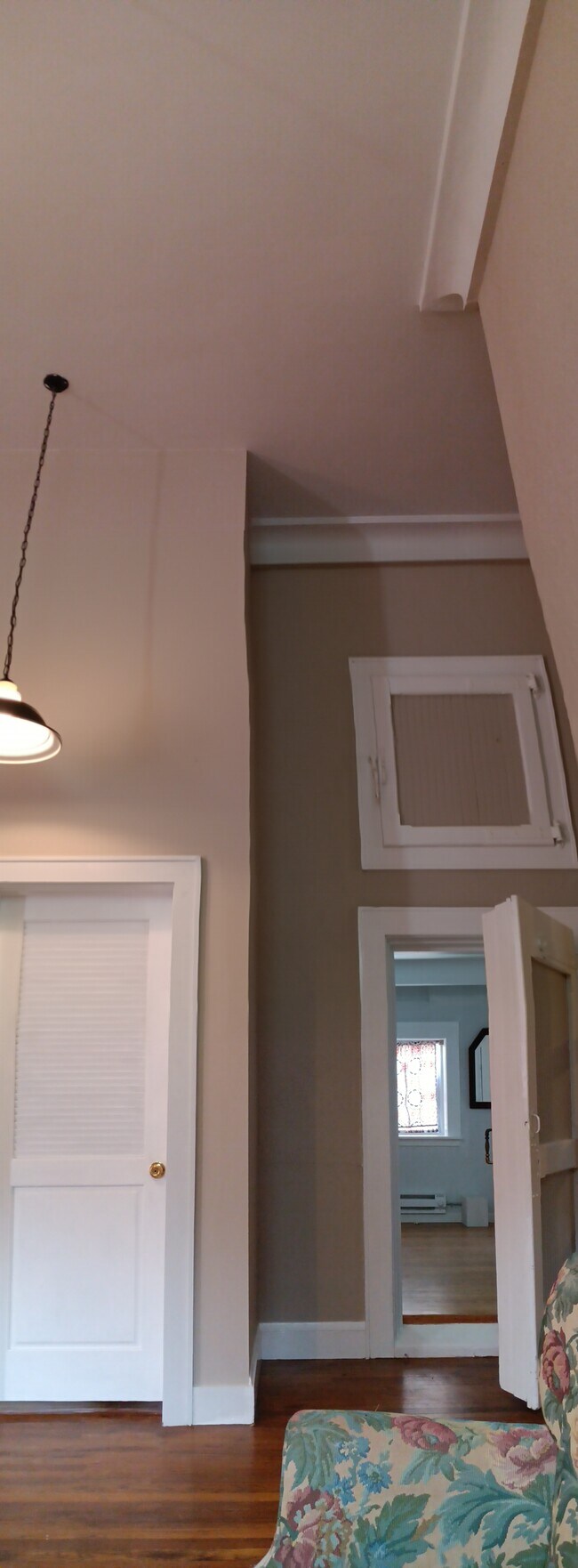 Building Photo - 2009 2nd St NE