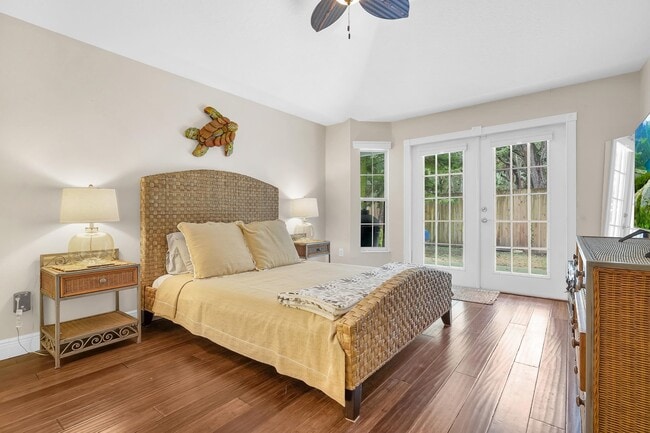 Building Photo - 308 A St