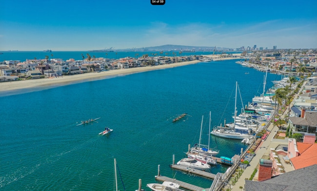 Building Photo - 15 Via Di Roma Walk