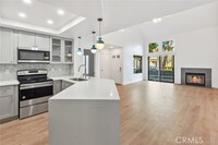 Building Photo - 93 Greenmoor