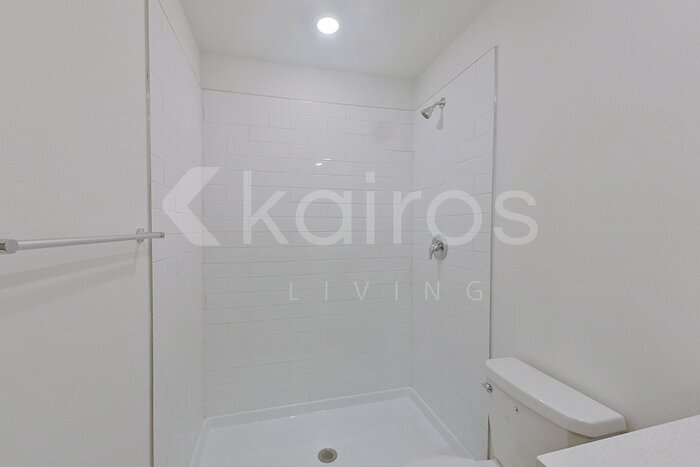 Building Photo - 213 Birch Ave