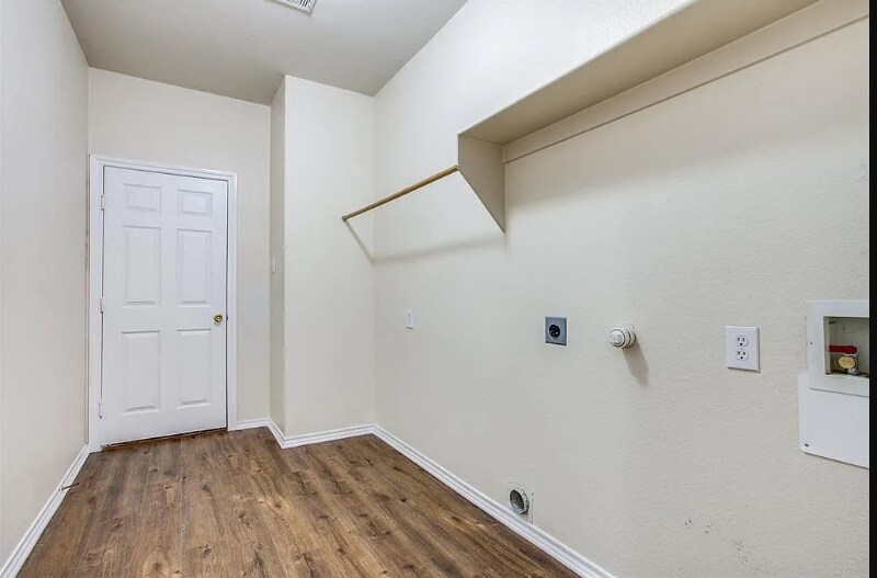 Building Photo - 3102 Bryce Dr