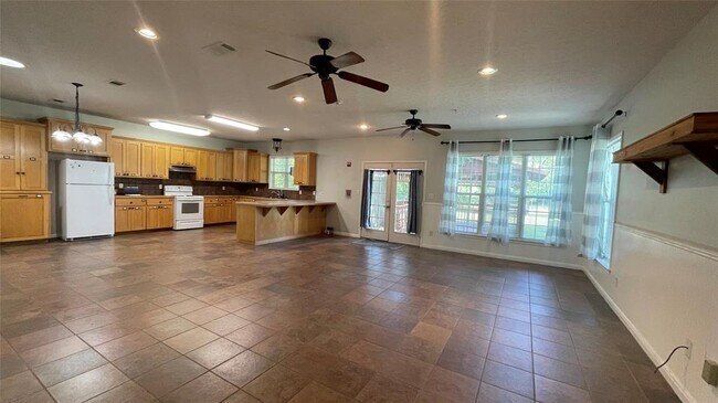 Building Photo - 68 Lowery Ln