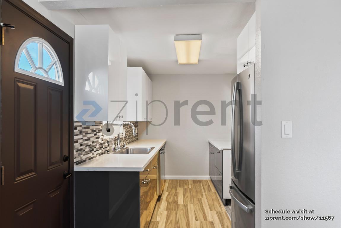 Building Photo - 4726 Armour Dr