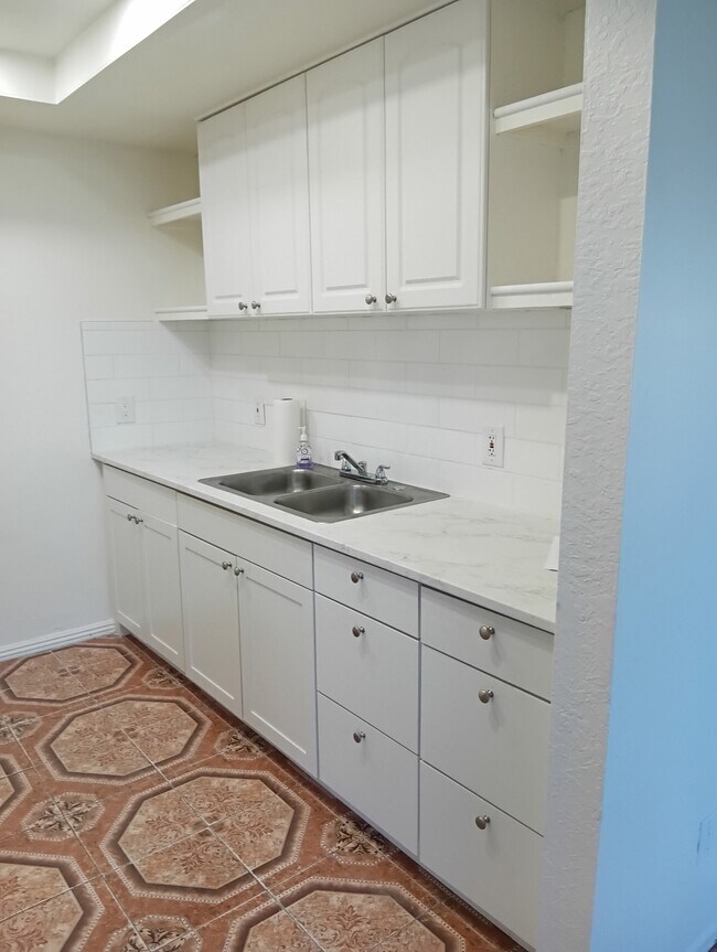 Building Photo - 66635 Ironwood Dr