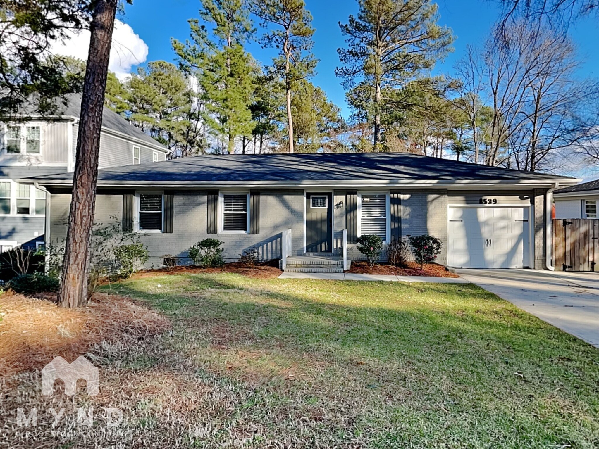 Building Photo - 8539 Sharonbrook Dr