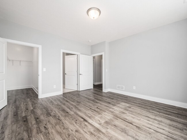 Building Photo - 1965 Glassboro St