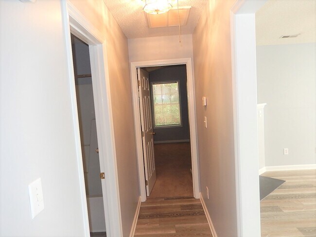 Building Photo - 1454 Cimarron Pkwy