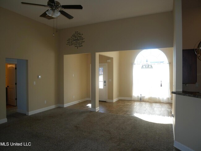 Building Photo - 4579 Spike Ln