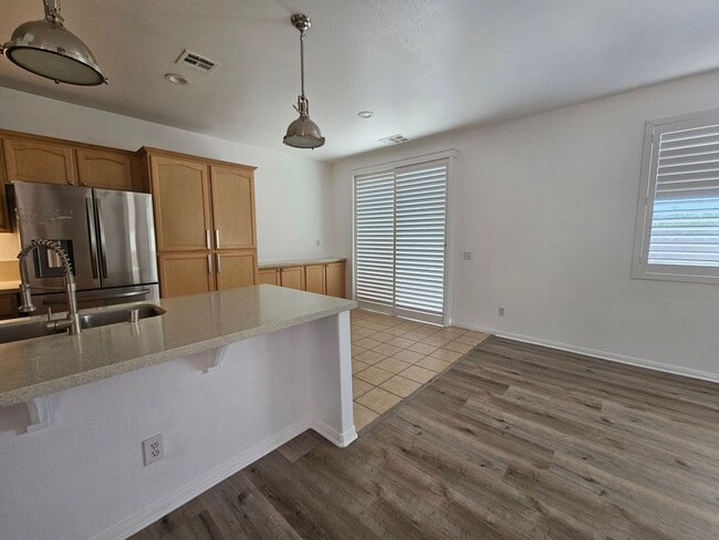 Building Photo - SENIOR 55+ COMMUNITY BEAUTIFUL 2BED/2BATH