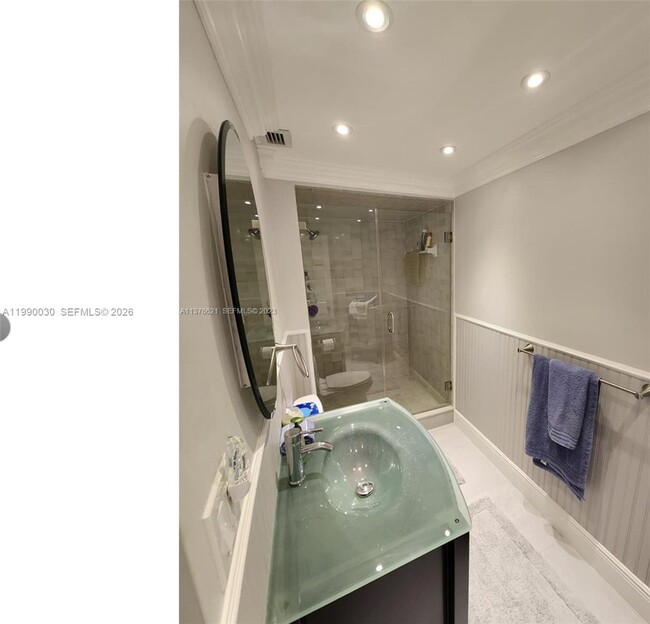 Building Photo - 1600 S Ocean Dr