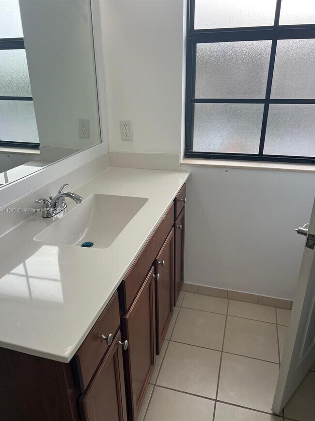 Building Photo - 9212 W 33rd Way