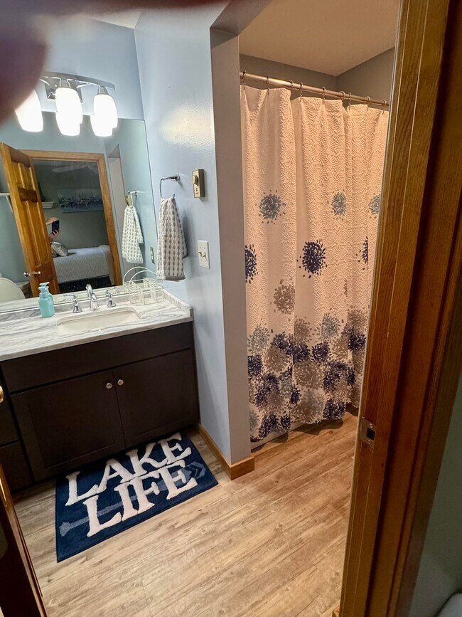 Building Photo - 20 Golf View