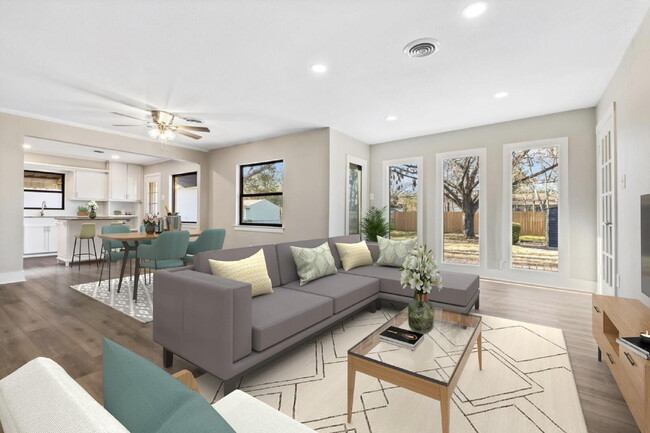 Building Photo - "Fully Remodeled 3-Bedroom Oasis with 2.5 ...