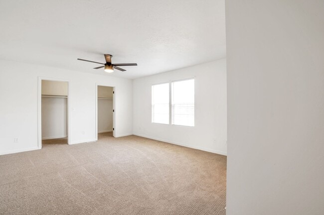 Building Photo - Newly Updated Pet Friendly 3 Bed - 2 Bath Home in Clinton - Fully Fenced Yard - Available NOW!