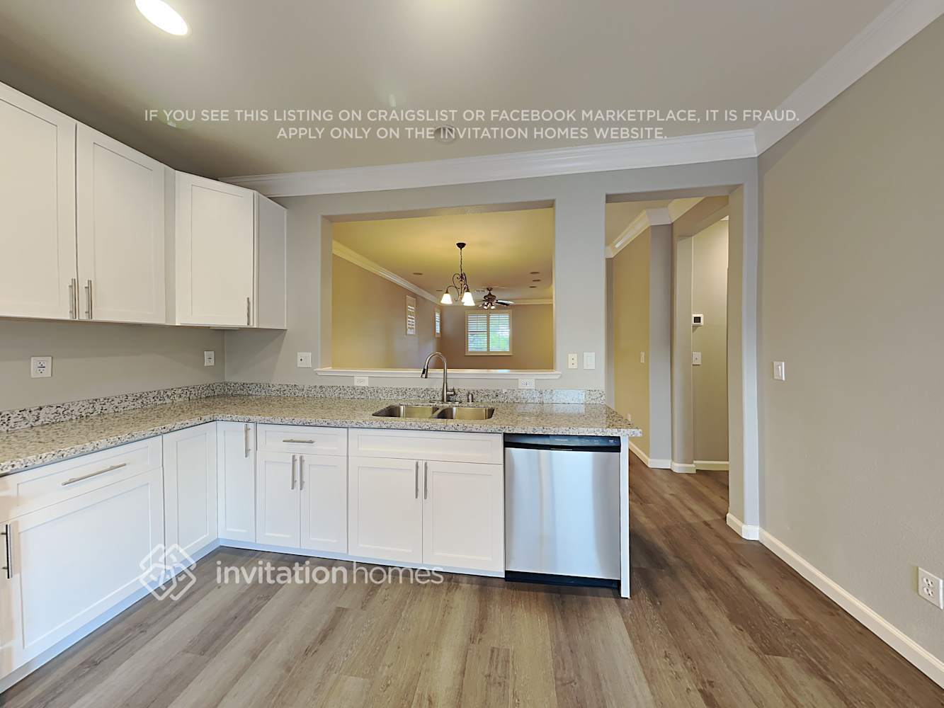 Building Photo - 1520 Bailey Dr