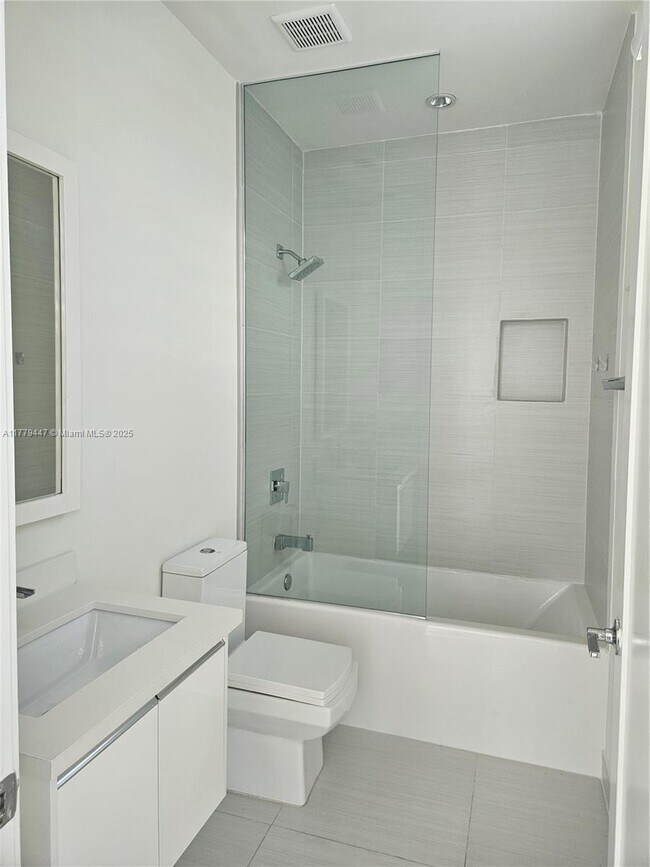 Building Photo - 6670 NW 105th Ct