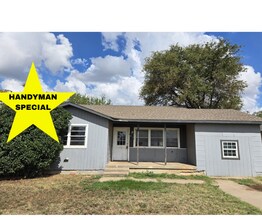 Building Photo - Handyman Special $0 First Month's Rent / “...