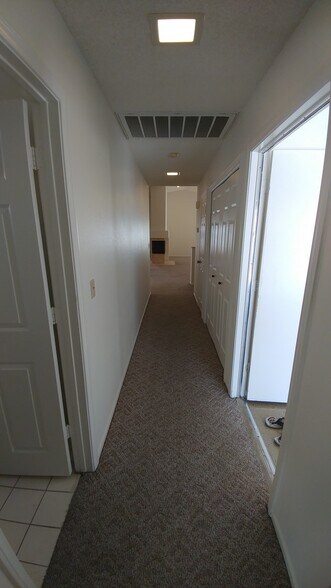 Building Photo - 3309 Pond Run Cir