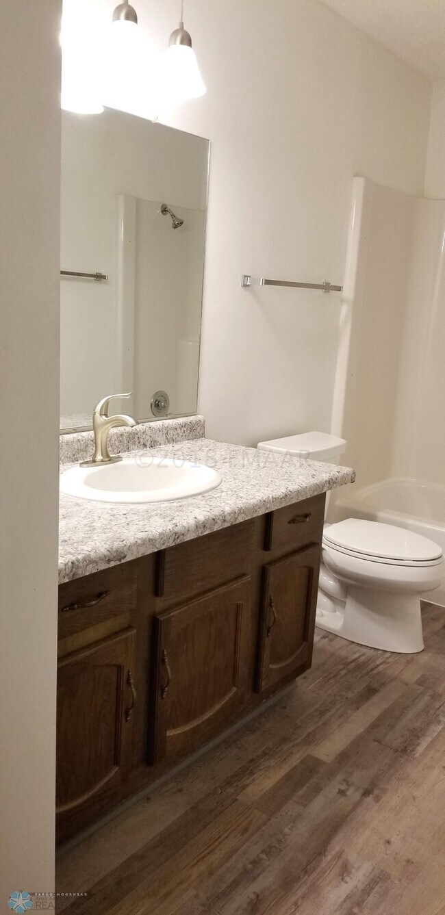 Building Photo - 1129 22nd St S