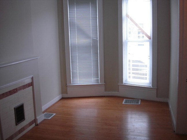 Building Photo - 223 N Luzerne Ave